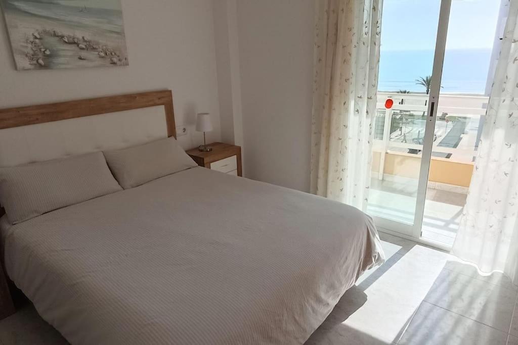 Apartamento Centrico En La Playa Con Piscina. Peñíscola Eksteriør billede