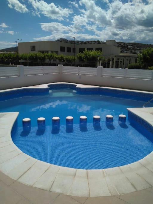 Apartamento Centrico En La Playa Con Piscina. Peñíscola Eksteriør billede